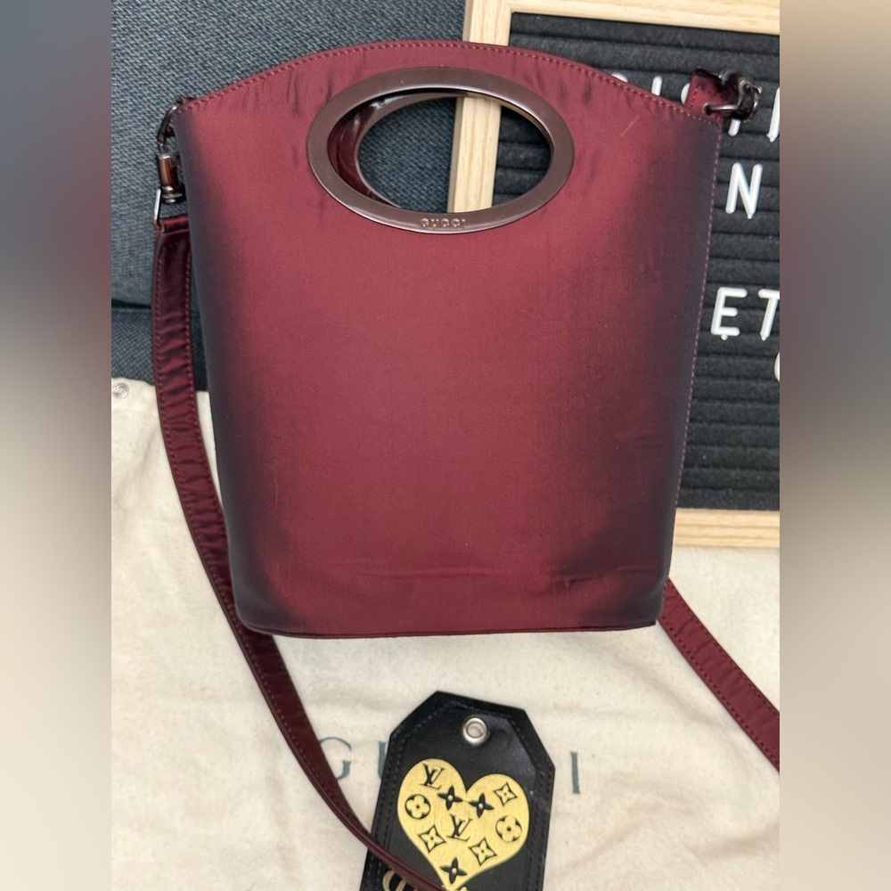 Elegant Gucci VINTAGE canvas 3-1 bag